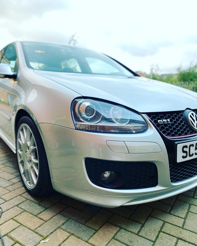 E3A41937-1FA3-4934-A8C3-92D21EA58DA2