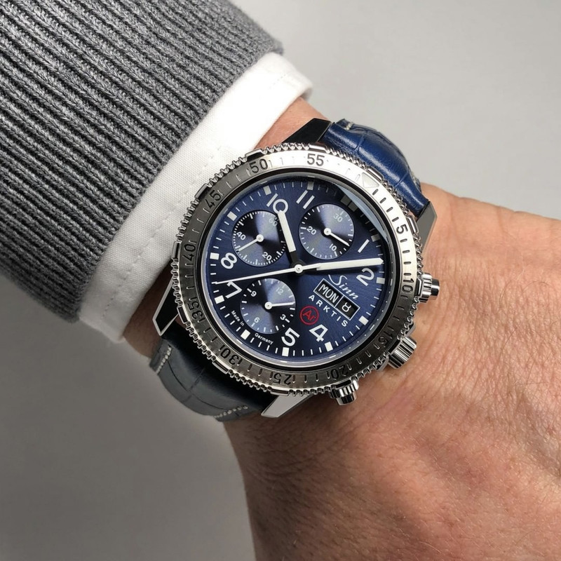 BF3DCED7-625A-4A60-BAC4-13B9F05FE57B