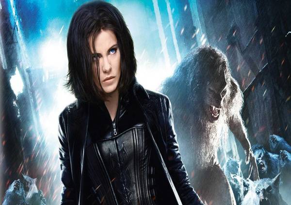 Underworld: Awakening (2012) Hindi Dubbed Underworld: Awakening (2012) Hindi Dubbed