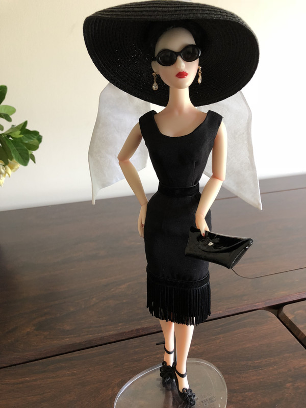 22CF8322-385C-4F99-A22A-668D9FEC4AA6