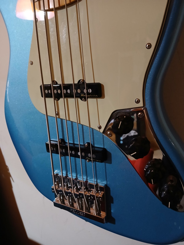 fender 3