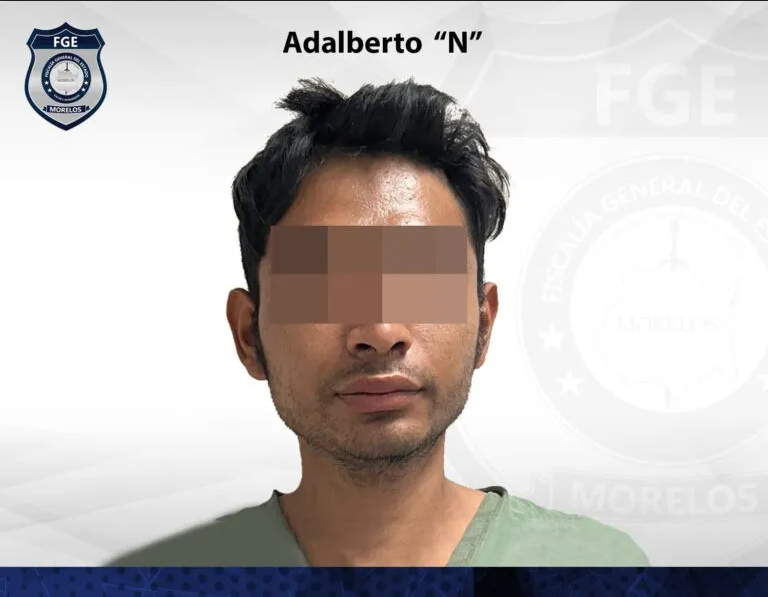 Abusó sexualmente de su hermana frente a otras personas; por fin fue condenado