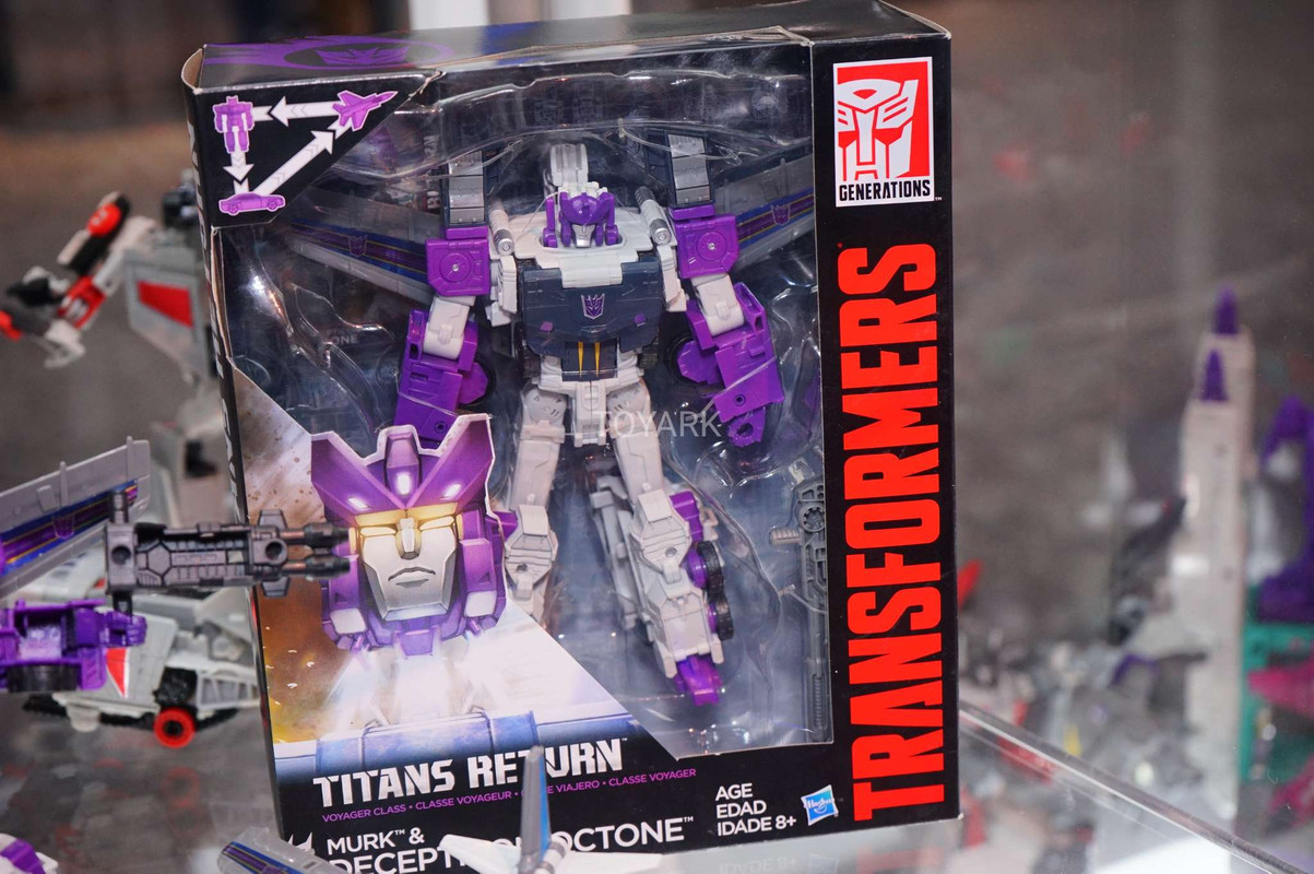 SDCC-2017-Hasbro-Transformers-020