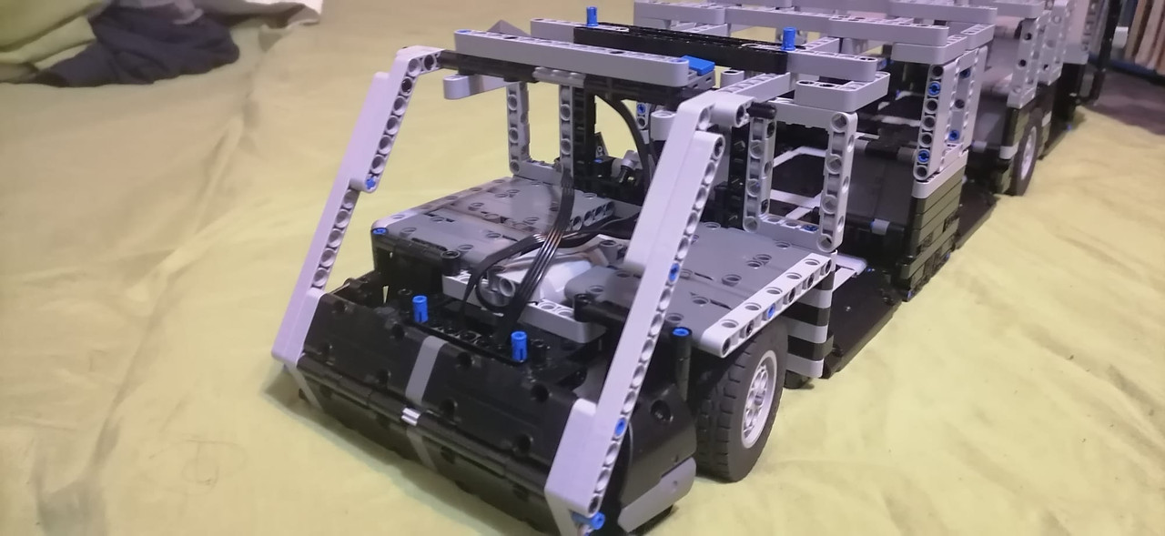 WhatsApp Image 2024-11-01 at 21.45.27 (1)