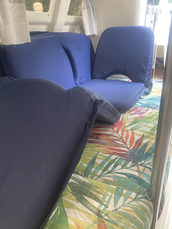 C3E3B761-5015-44A2-A520-6DF9AAC323B3