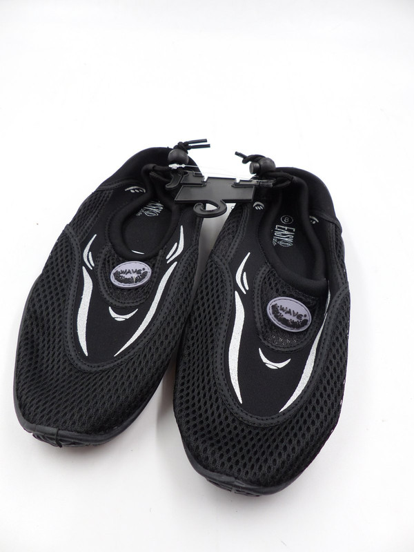 EASY USA MEN'S COMFORTABLE BLACK WATER SHOE WITH SILVER DETAIL, LOT OF 2. SIZE 8