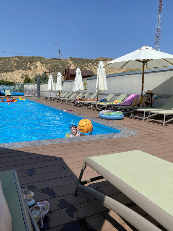 10456520-9CA8-4A68-AF7A-1E98C80D5B0E