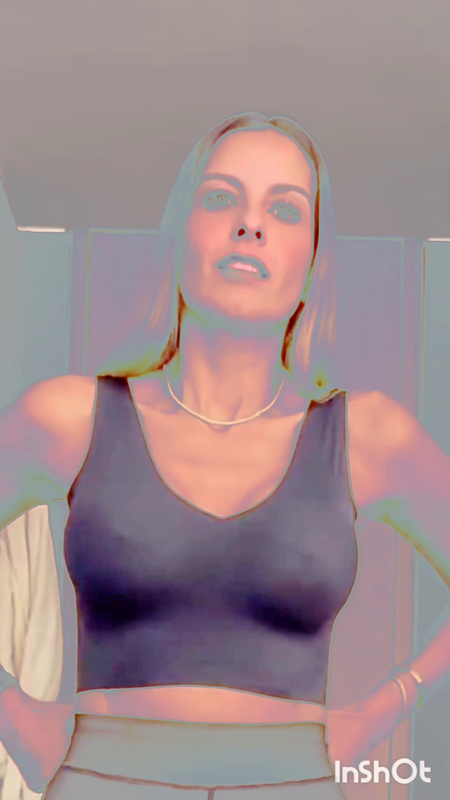 vlcsnap-2024-05-05-19h15m01s235