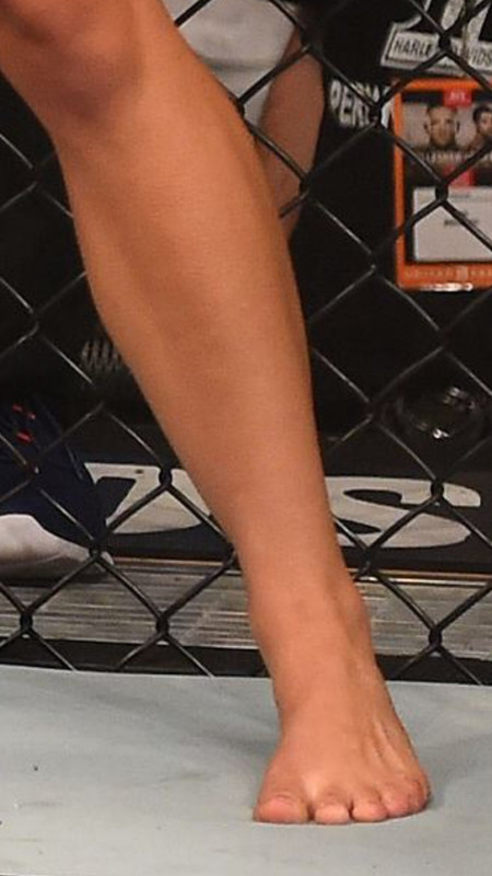 Miesha-Tate-Feet-1796730