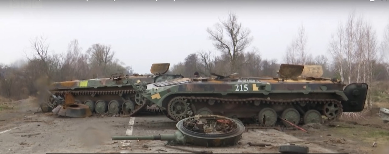 m13-2ukri-BMP-1-Ivanovka-Csernyihiv-obl-0405-id31079-01.jpg