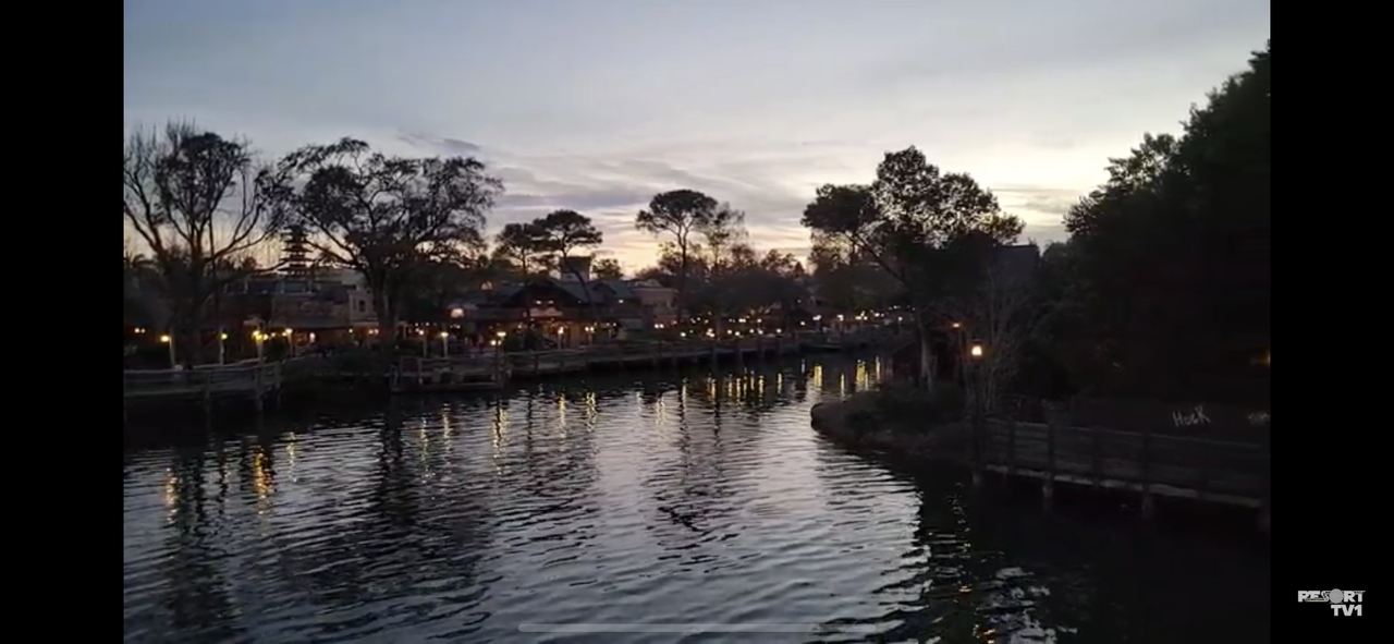 2DC1D40E-FAE1-40B5-8E49-226FF636A4DA