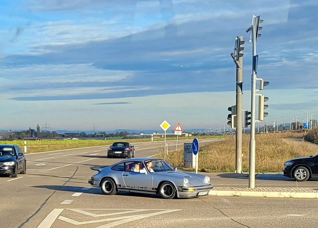 porsches330 (1)