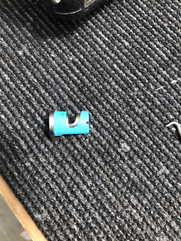 63B8BD03-794E-4F19-851C-9B542F058D8E