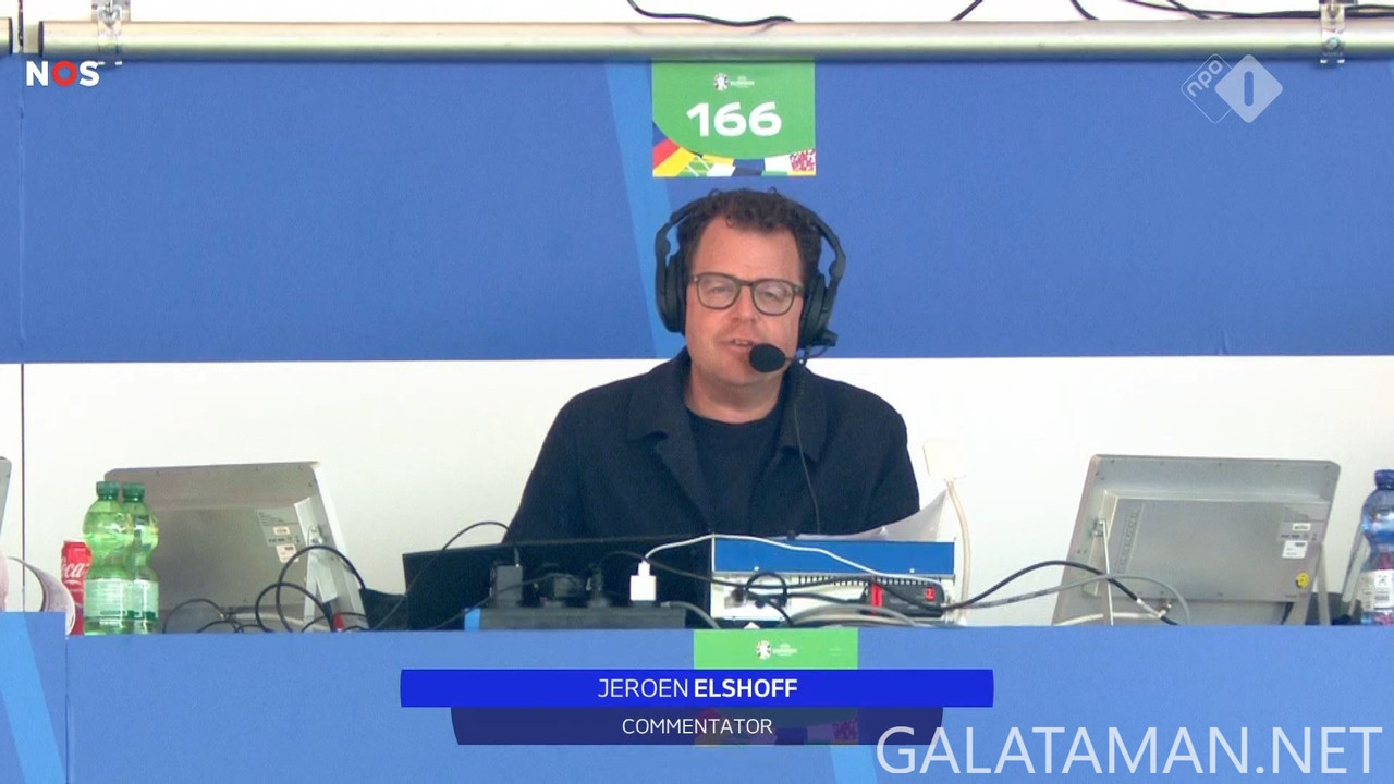 [Image: 06-25-17-05-00-NPO1-HD-NOS-EK-Voetbal-ts...06-839.jpg]