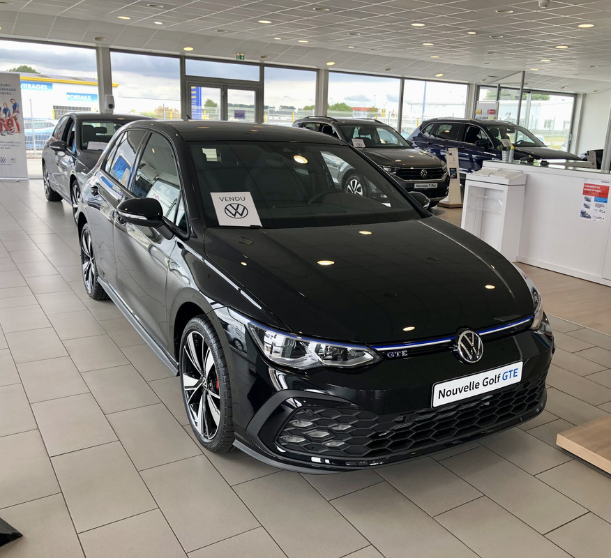 0B05DEB9-58C4-4176-BDDB-A40307B4B928