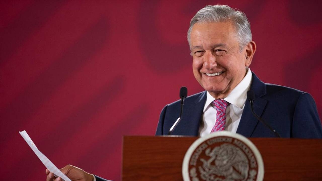 AMLO agradece a senadores por aprobar que ejército siga en las calles hasta 2028