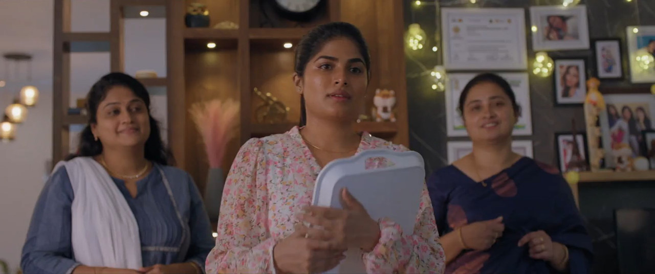 Prince and Family 2025 WebRip [Tamil + Telugu + Malayalam] 480p 720p ESub Screenshot