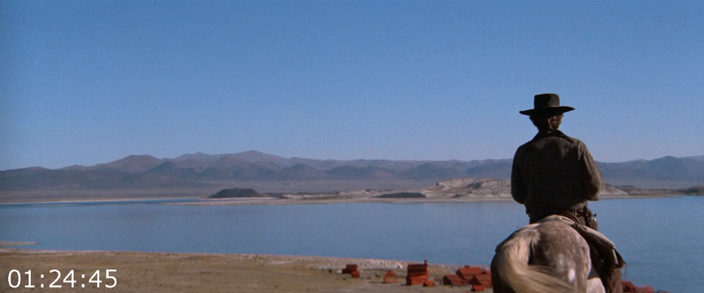 [Kép: High-Plains-Drifter-1973-REMASTERED-1080...BONE-F.png]