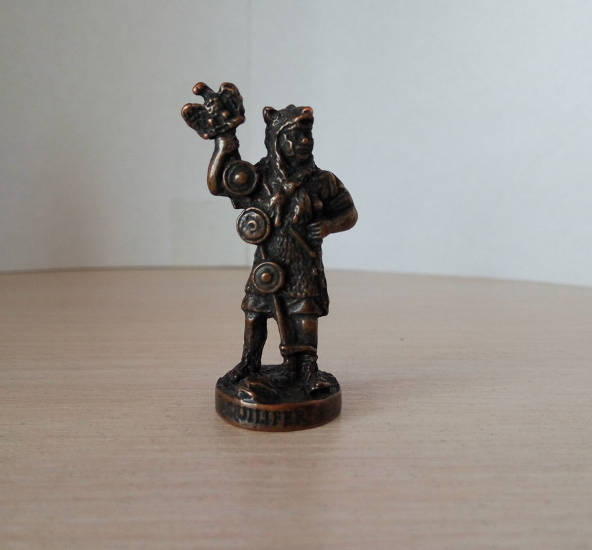 Аквилифер Луций Петросидий