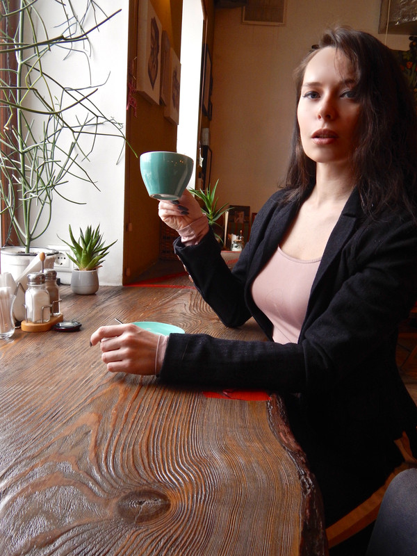 4AF54CB7-1A39-464F-A7BE-B12A246CC22A