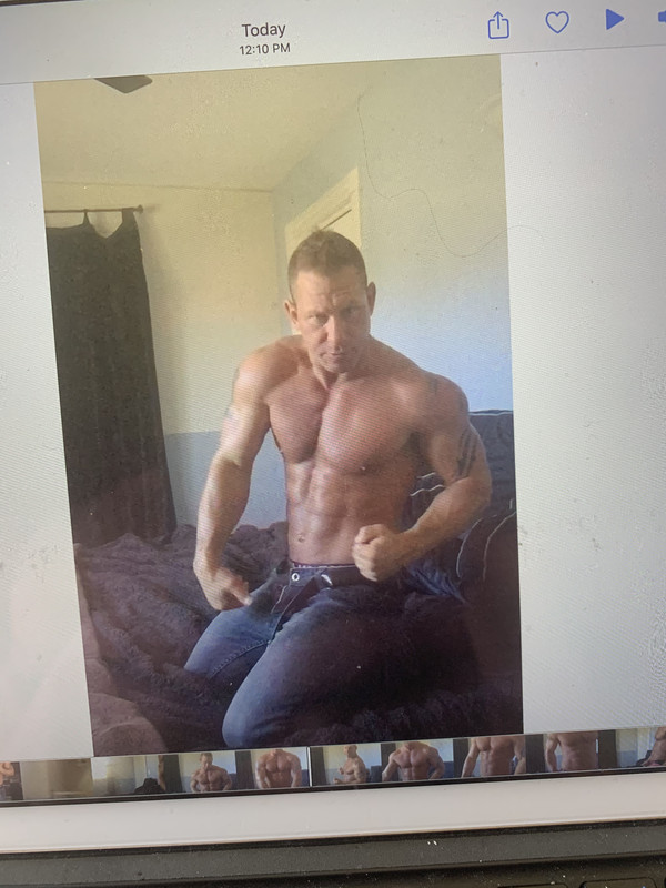 7E20A790-3B78-4C53-B6A0-04C92C3ACA1F