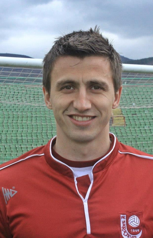 137A4256-B633-41EB-8106-36BD3FA701B3