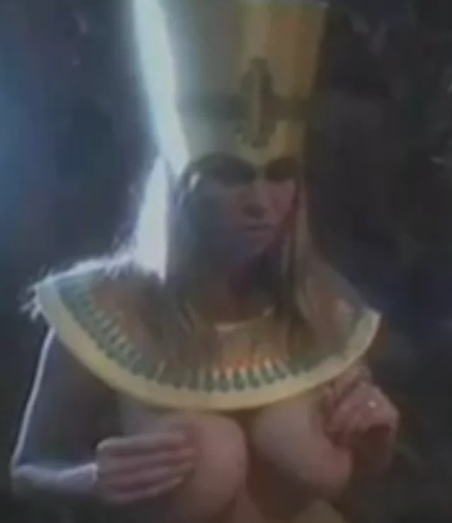 bridgette monroe in answer #2281993