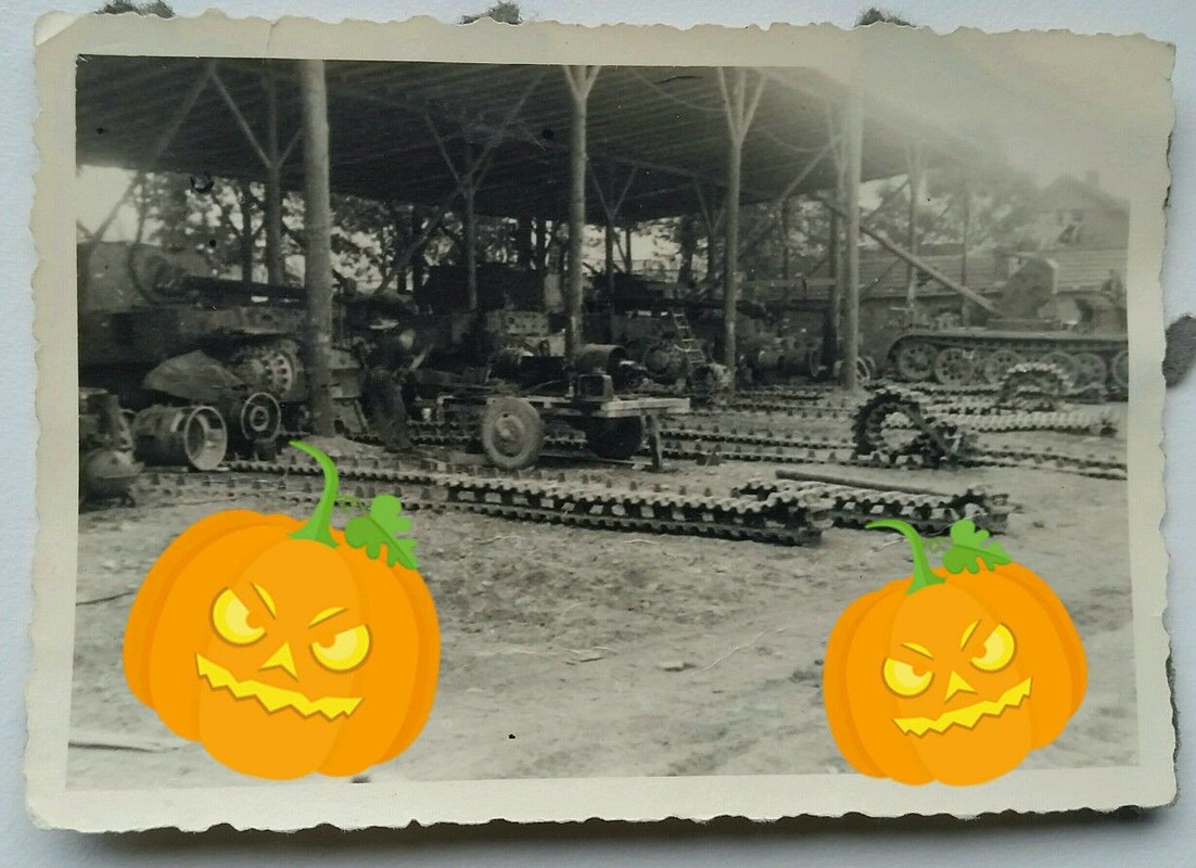 Orig.Foto Panzer Sdkfz Werkstatt Pz Jäger Abteil