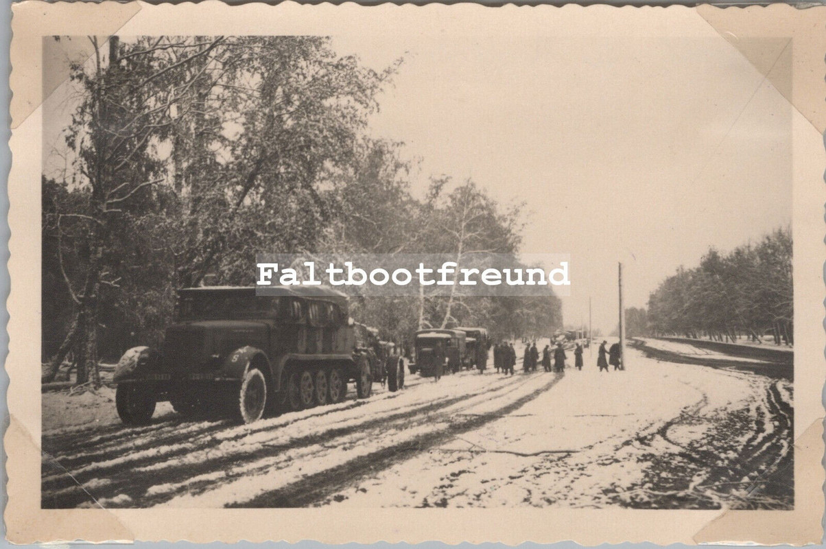 Foto, Ari, Sdkfz mit Geschütz, Marsch nach Kaluga, Russland 1941