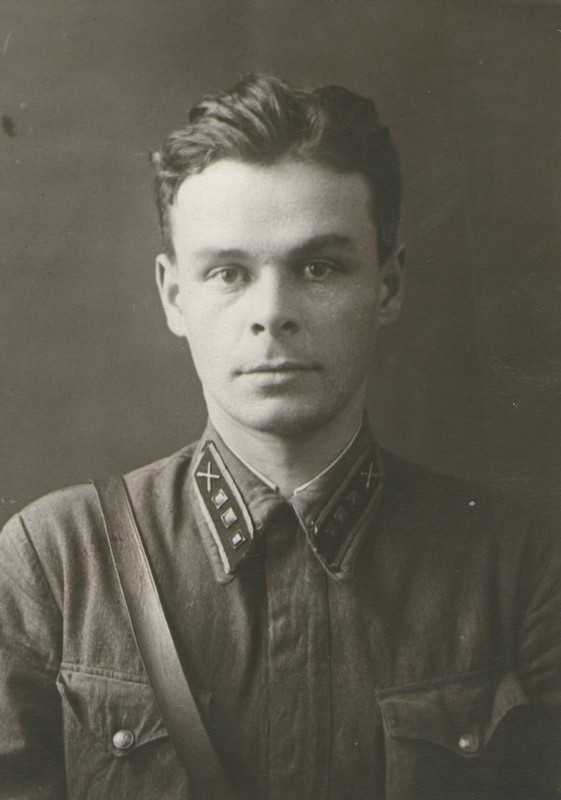 Лавров Аркадий Борисович 1