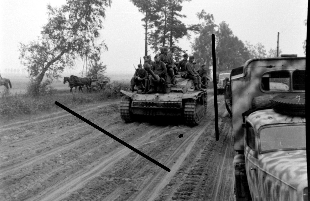 Ostfront Schlamm STUG Langrohr camo Sturmgeschütz Kfz LKW Tarn