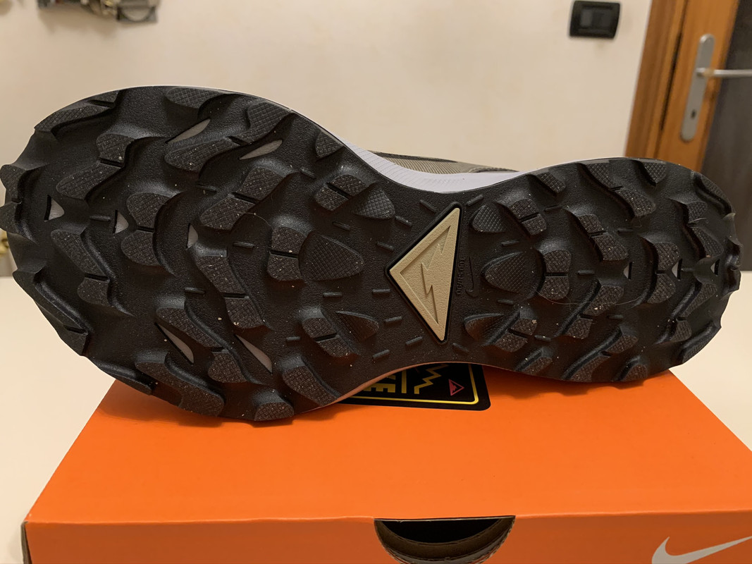 37AA9726-9733-4D78-82CD-09D07FFA474C