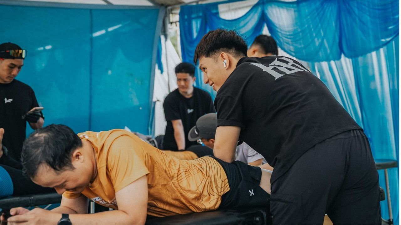 Sports Massage vs. Spa Massage: Điểm khác biệt cốt lõi người chơi thể thao phải biết