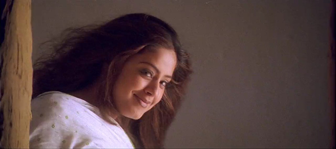 12 B 2001 WebRip [Tamil] 480p, 720p ESub Screenshot