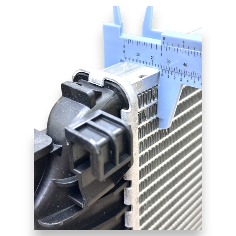 VW / AUDI Engine Cooling Radiator fits Audi A4 B8 A5 A6 C7 Q3 Q5 Allroad Volkswagen Multi-Model, Compatible with OE 8K0121251K 8K0121251T 8K0121251AD 8K0121251AH 8K01211251AG