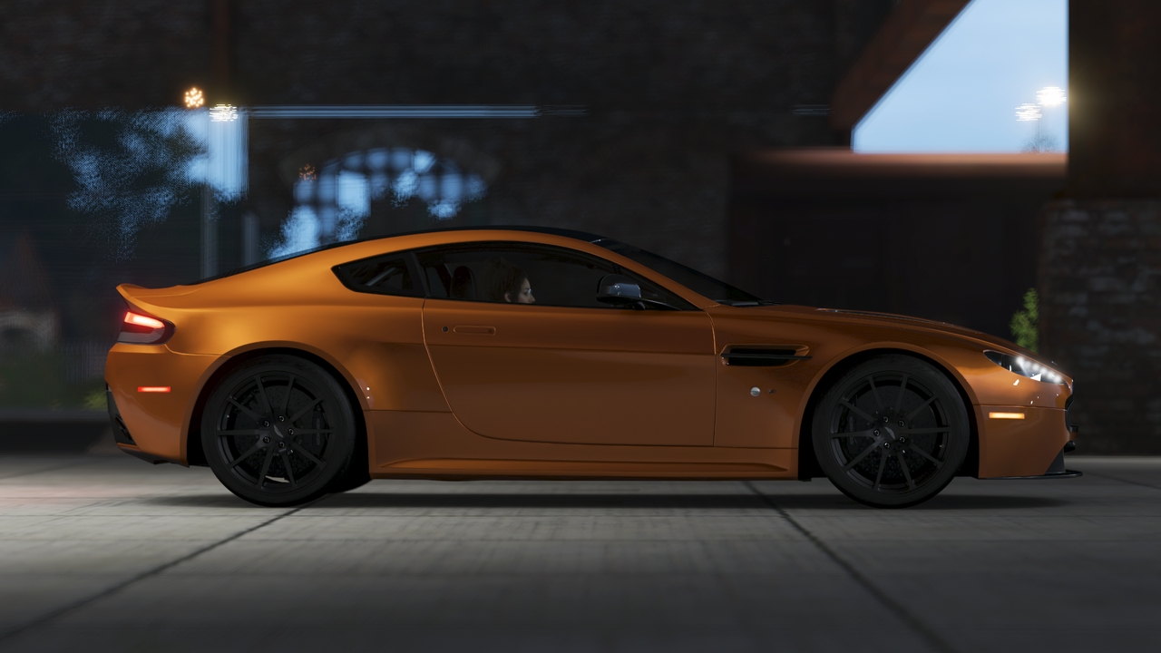 FH4-Aston-Martin-V12-Vantage-S-3.png