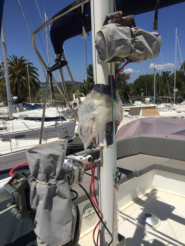 446E2C03-D6CD-4104-9B4D-B5641F4B33BF