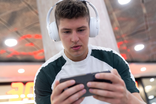 PEU22863-11-08-25-11-12-07