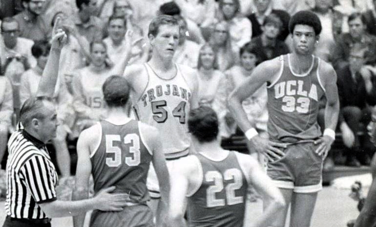 TINY-RON-TAYLOR-USC-1-A-FOTOR.jpg