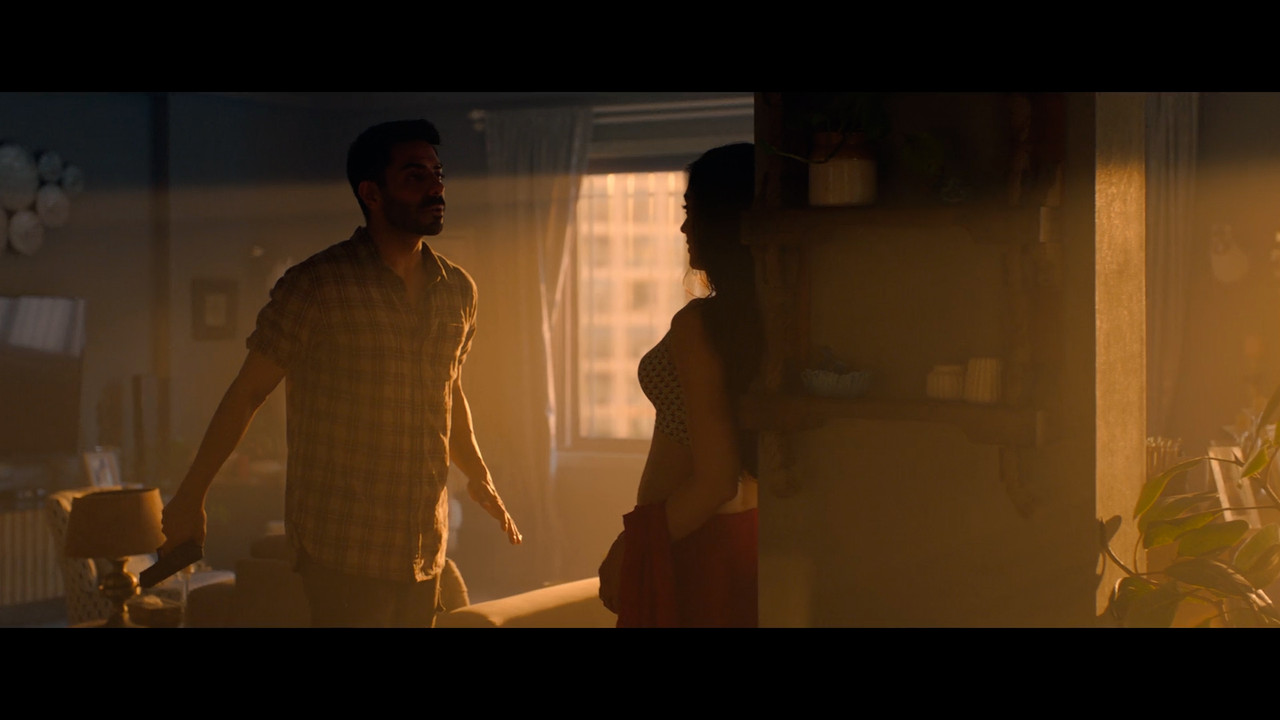 1337xHD.Shop-Dhokha Round D Corner (2022) MLSBD.Shop-Hindi NF WEB-DL 1080p.00_03_54_06.Still033