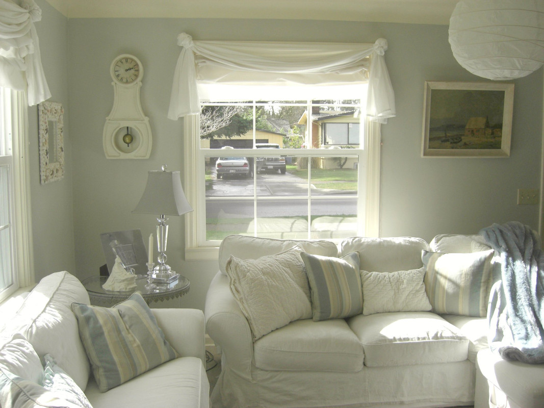 whiteandcreamcornerwindowliving.jpg
