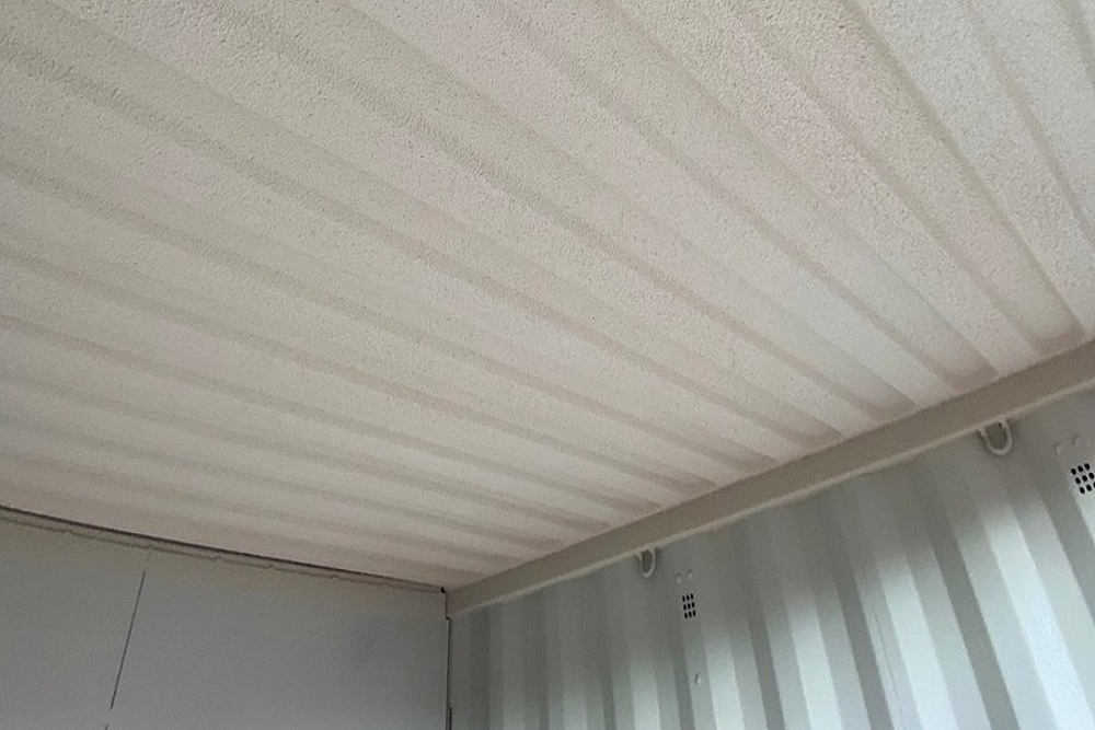 shipping container condensation shipping container condensation