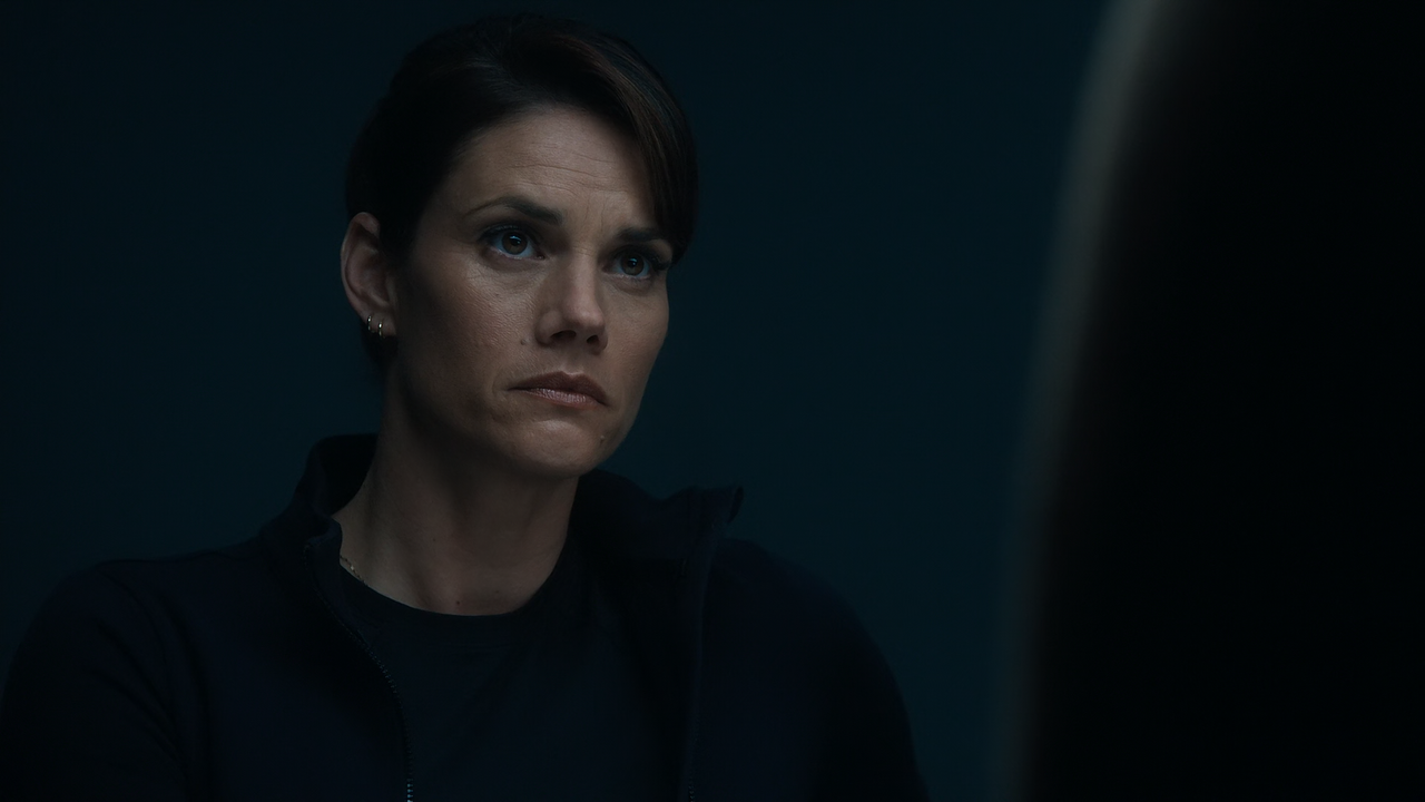 FBI.S07E09.Descent.1080p.10bit.AMZN.WEB-DL.DDP5.1.HEVC-Vyndros.mkv_snapshot_13.25_[2025.02.02_15.02.