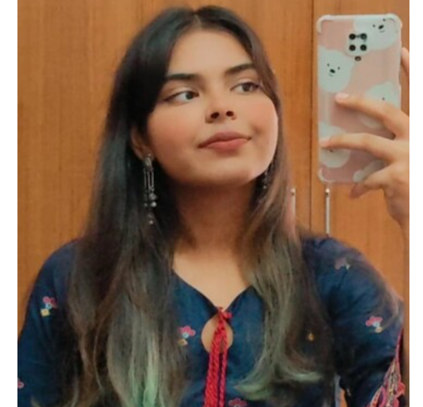 Beautifull girlfriend showing exclusive viral video