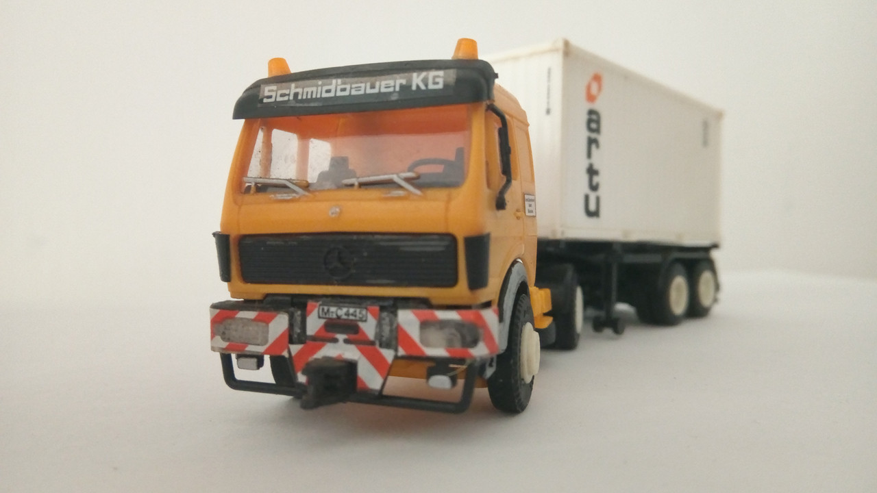 Mache (9238)