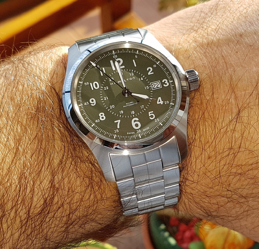 Hamilton Khaki Field Auto 42mm 100M Green Dial Cal. H10 Ref. H70605163 (1)