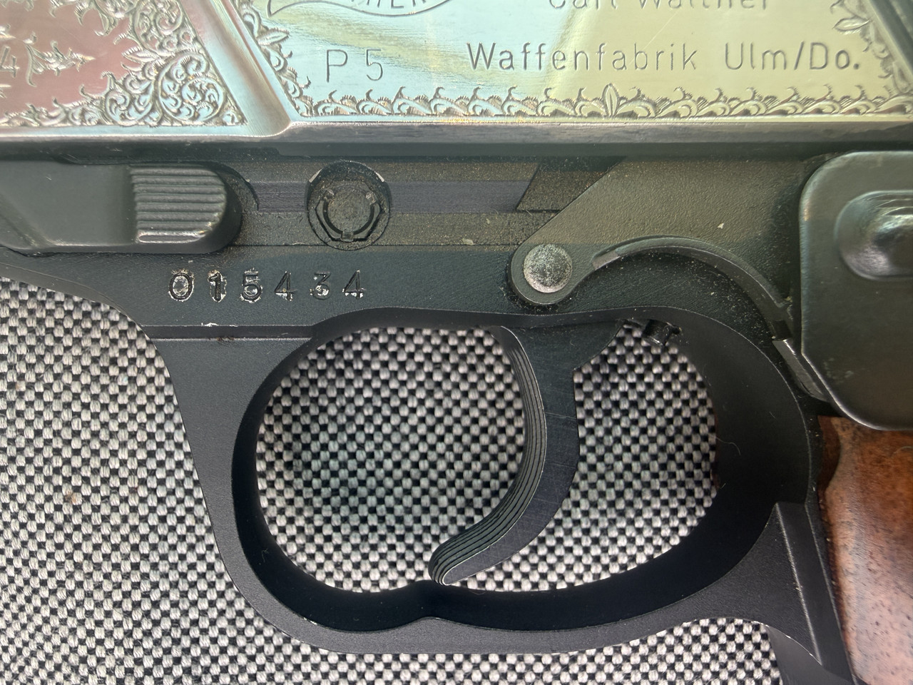 Graviertes Gewehr Ansicht 6