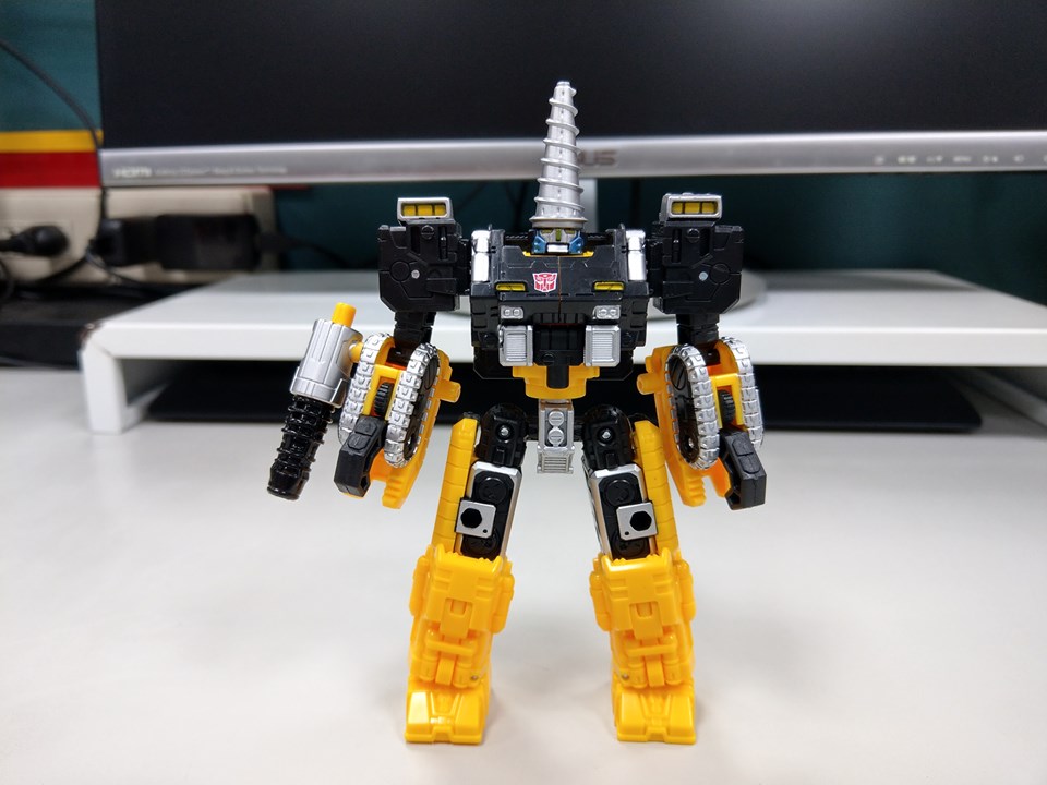 Generations-Selects-Powerdasher-Zetar-02