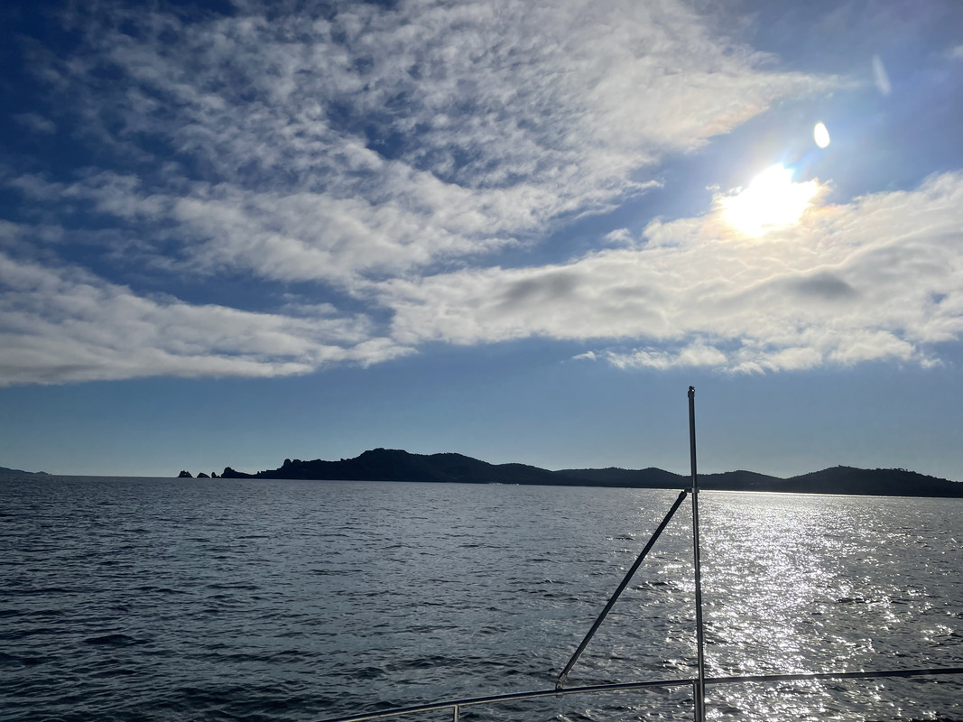 989FAE9F-83A0-4D6B-B2ED-3A6F3CF1D283