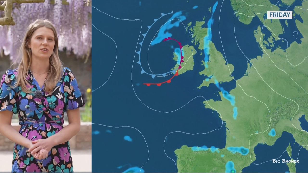 04 27 18 00 00 ITV News Channel TV Weather ts snapshot 27 15 387
